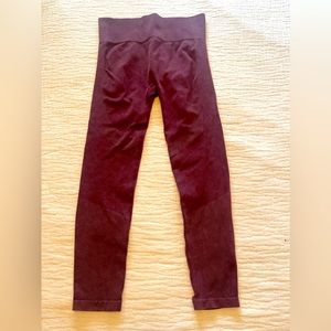 Target JoyLab High-Rise Ribbed Seamless 7/8 Leggings - Burgandy - Large